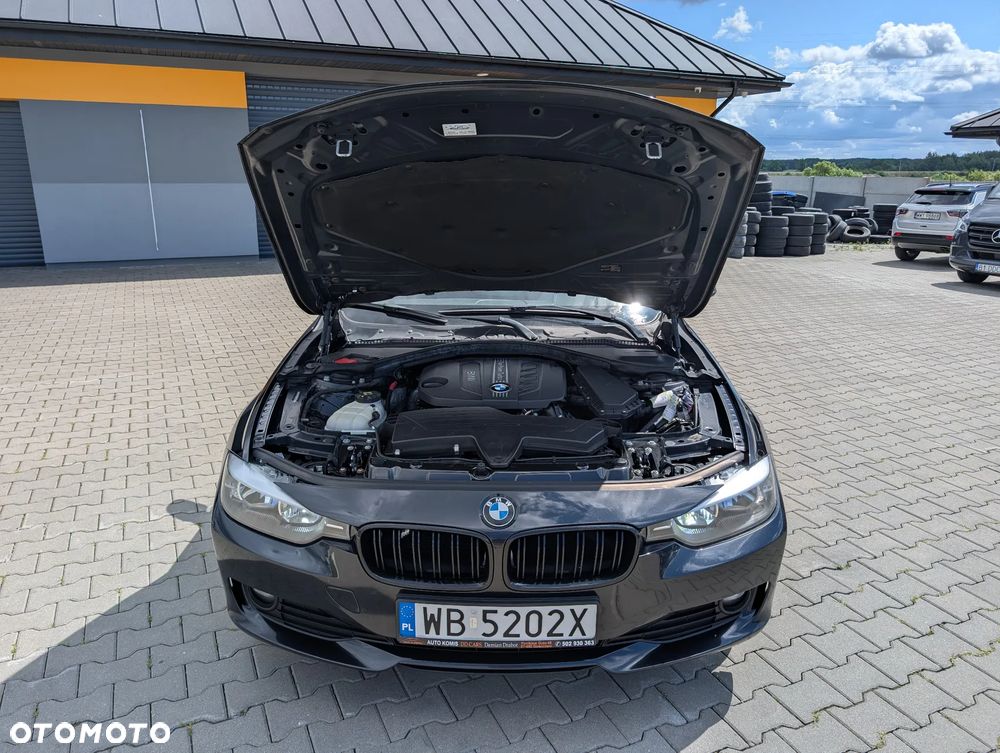 BMW Seria 3 318d Edition Luxury Line Purity - 19
