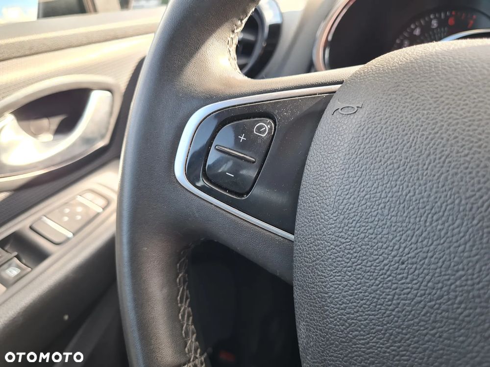 Renault Clio 0.9 Energy TCe Life - 36