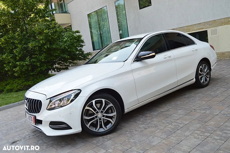 Mercedes-Benz C 220 (BlueTEC) d 7G-TRONIC Avantgarde - 19
