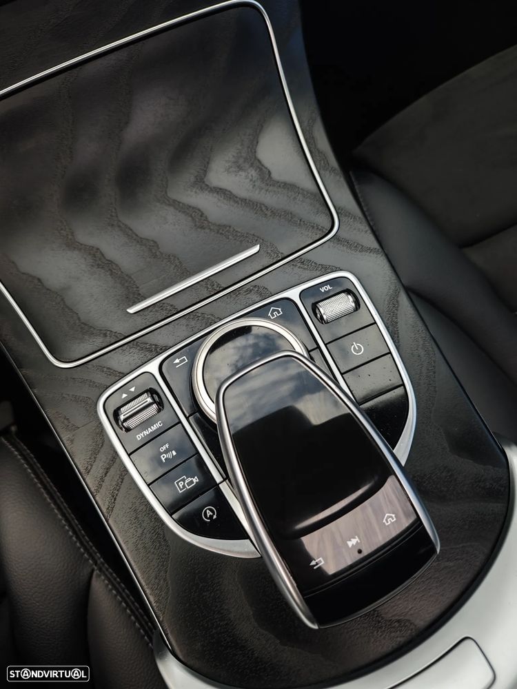 Mercedes-Benz C 220 d AMG Line - 33