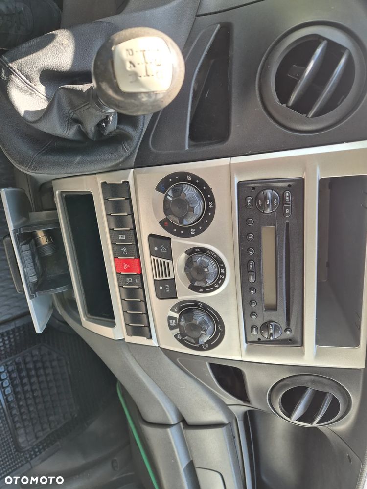 Iveco Daily 2.3 - 8