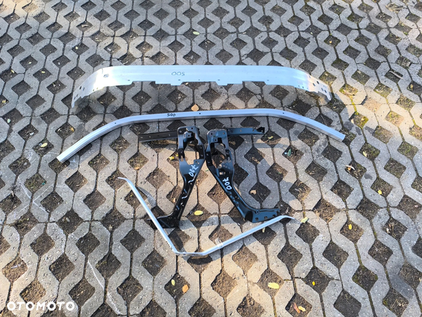 BMW X1 U11 pas przedni belka okular 51648737292 511110031013 DE