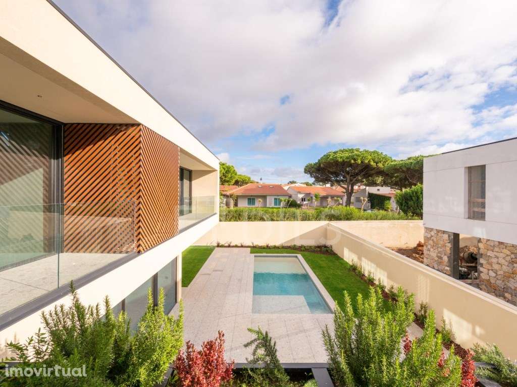 Moradia T5, contemporânea, em Birre - Grande imagem: 2/58