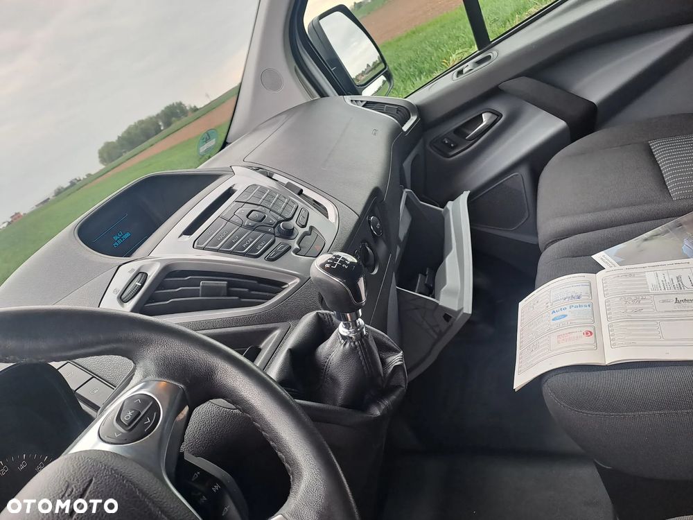 Ford Transit Custom - 17