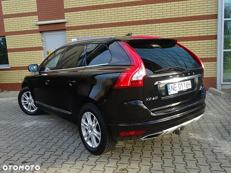 Volvo XC 60 D4 AWD Summum - 3