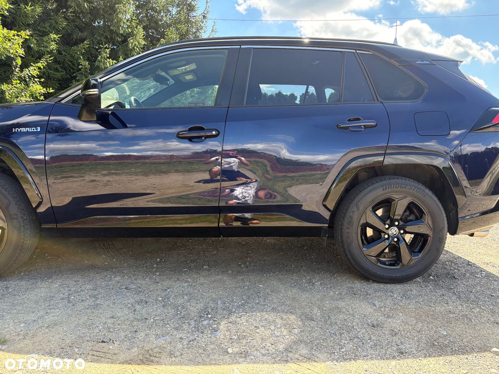 Toyota RAV4 - 16