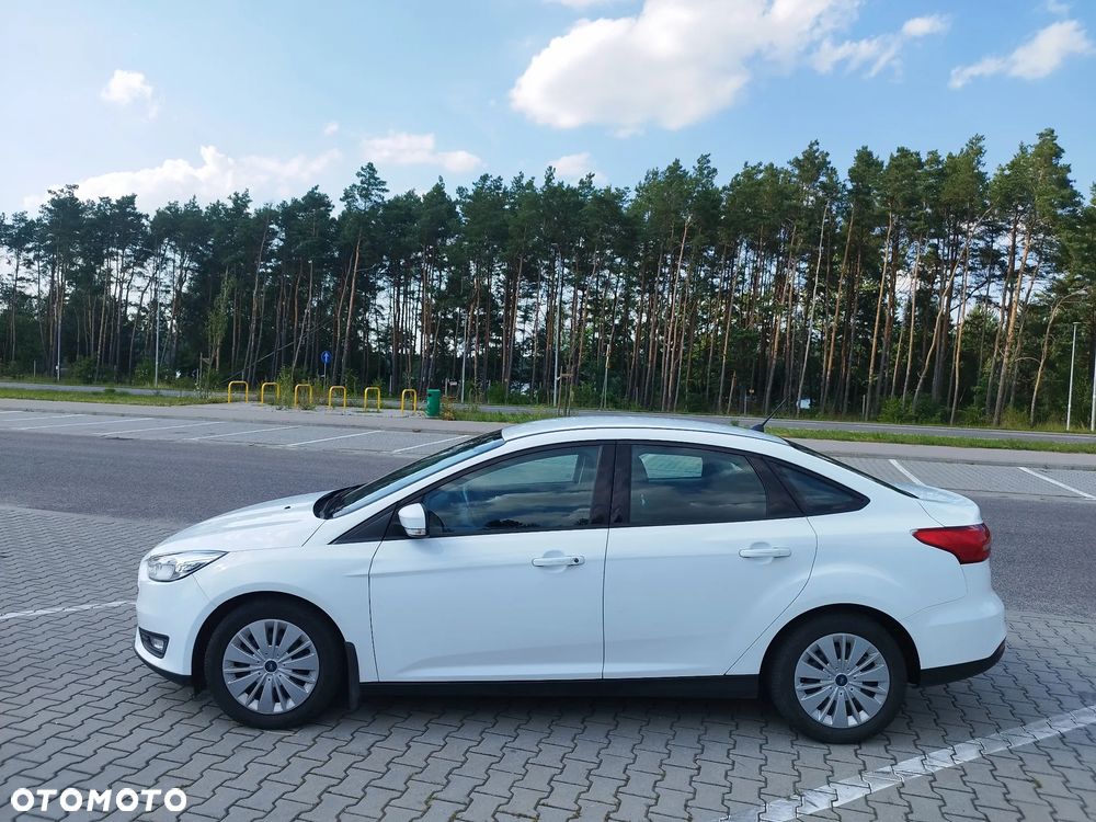 Ford Focus - 4