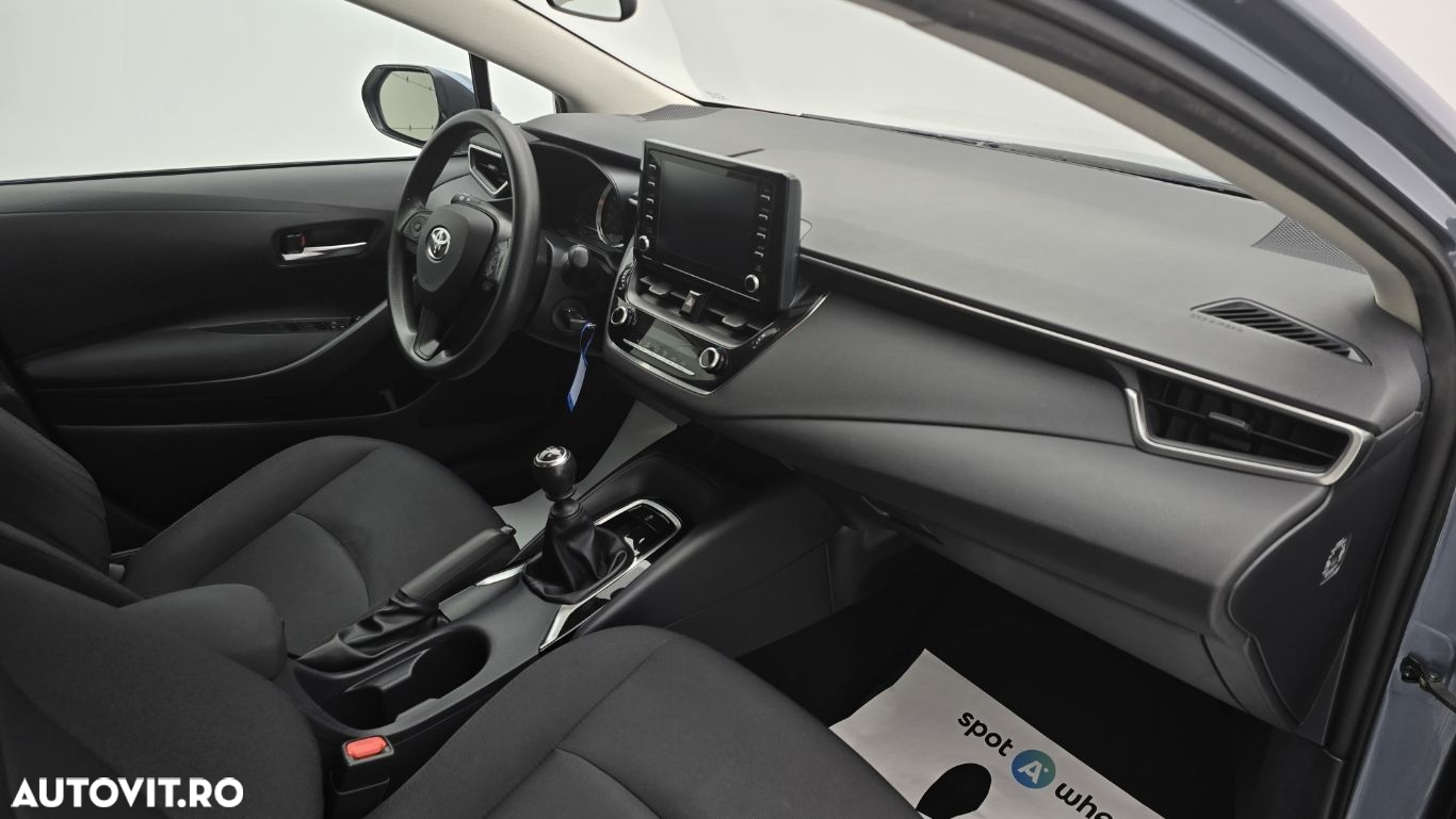 Toyota Corolla - 20