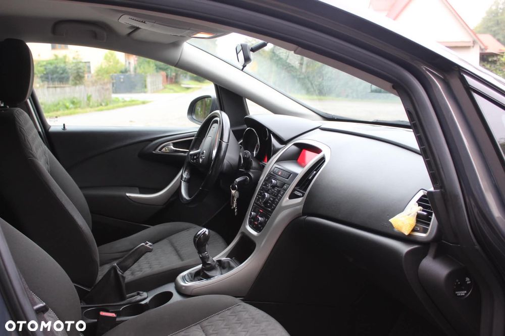 Opel Astra - 8