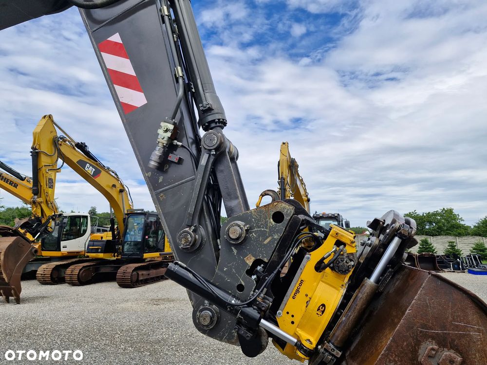 Volvo EC 210 BLC - 12