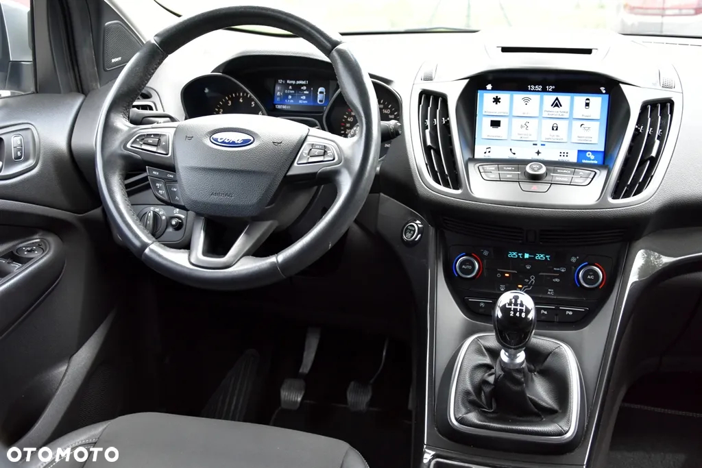 Ford Kuga 1.5 EcoBoost FWD Titanium ASS - 29