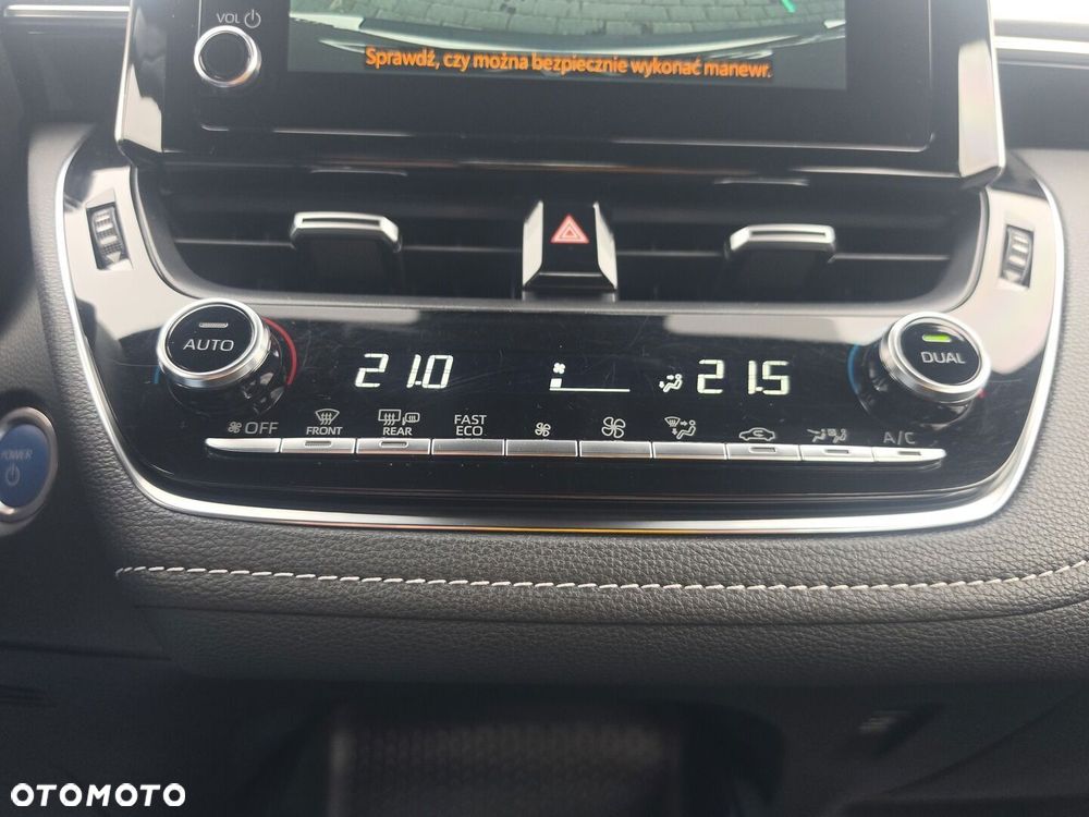 Toyota Corolla - 17