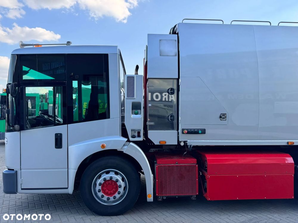 Mercedes-Benz Econic - 15