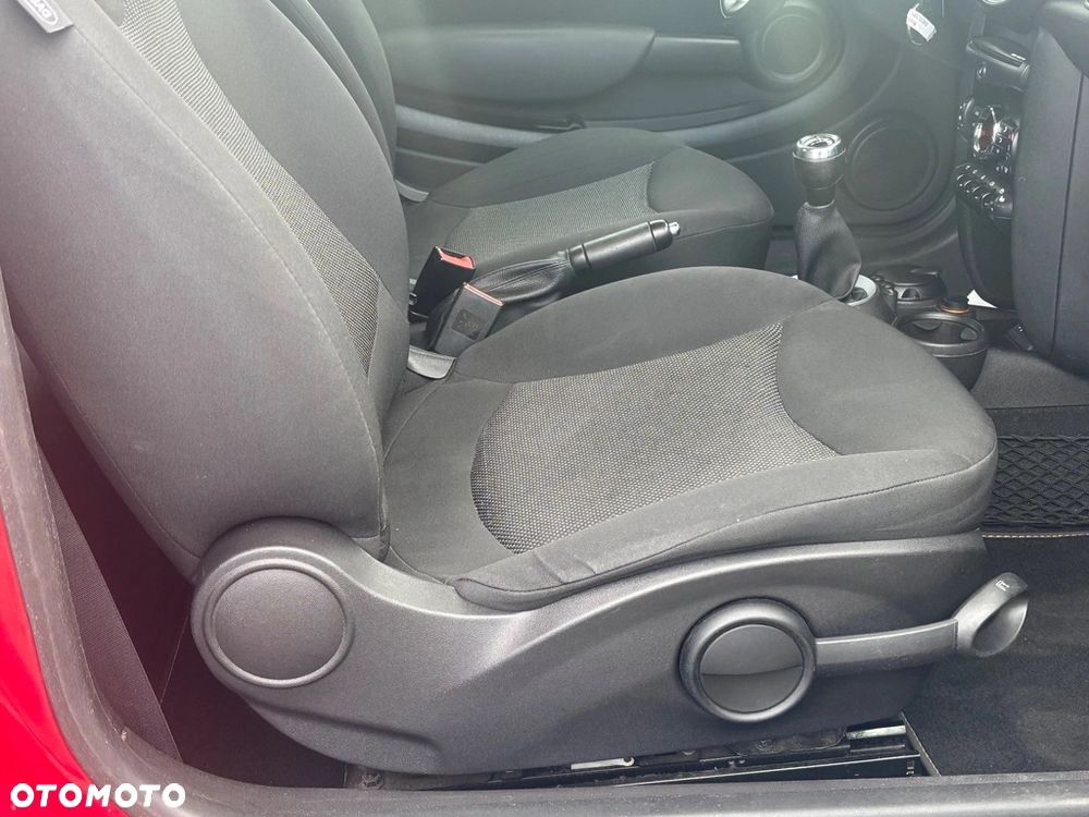 MINI ONE Standard - 14