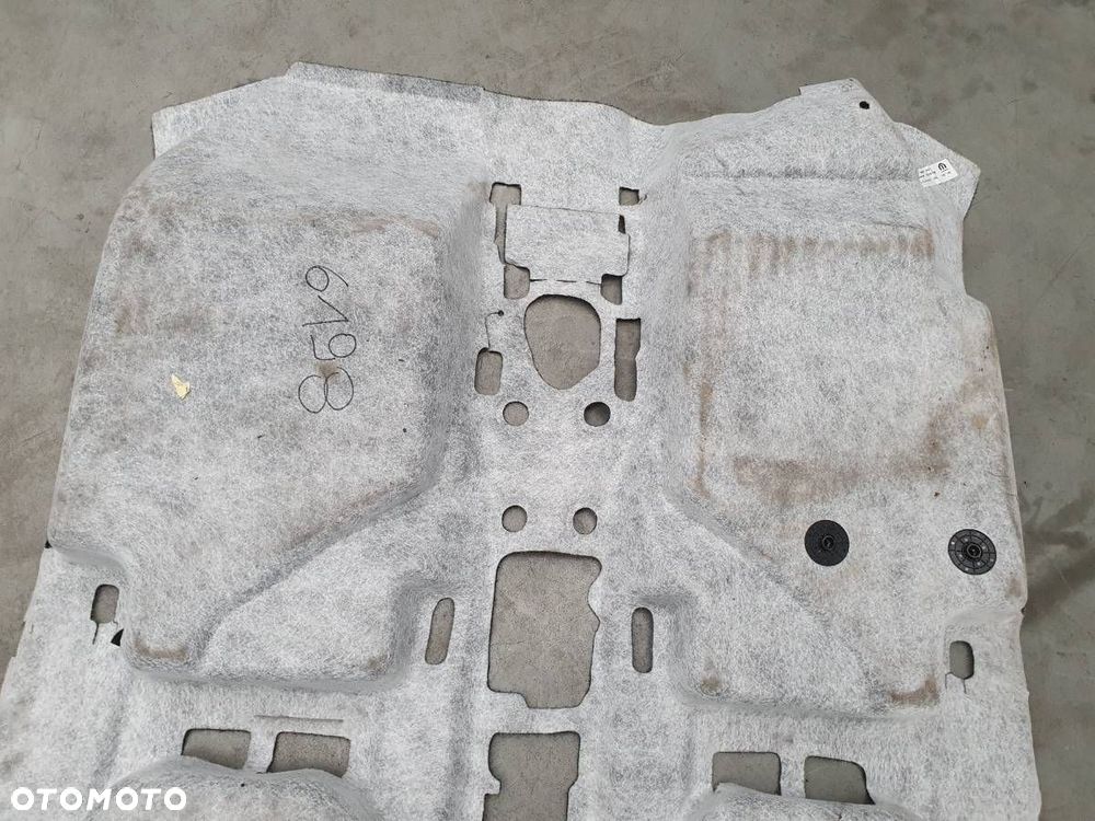 WYKŁADZINA DYWAN WNĘTRZA PODŁOGA JEEP AVENGER EUROPA 2024 - 6