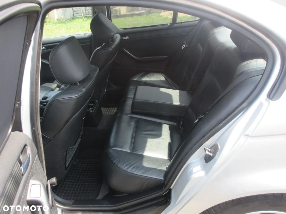 BMW Seria 3 - 13
