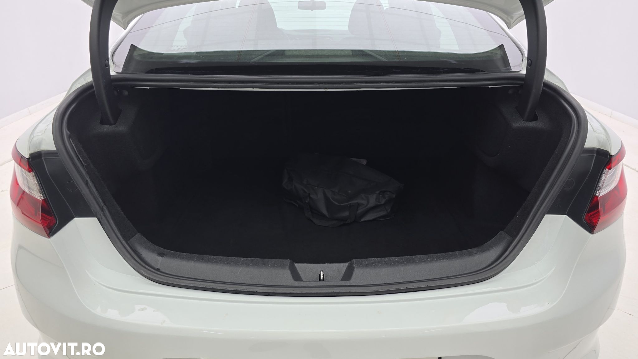 Renault Megane Energy dCi Business - 24