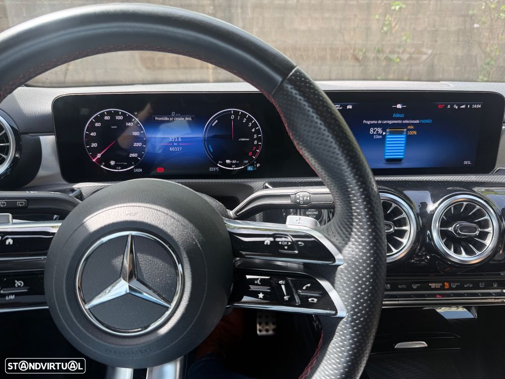 Mercedes-Benz A 250 e AMG Line - 6