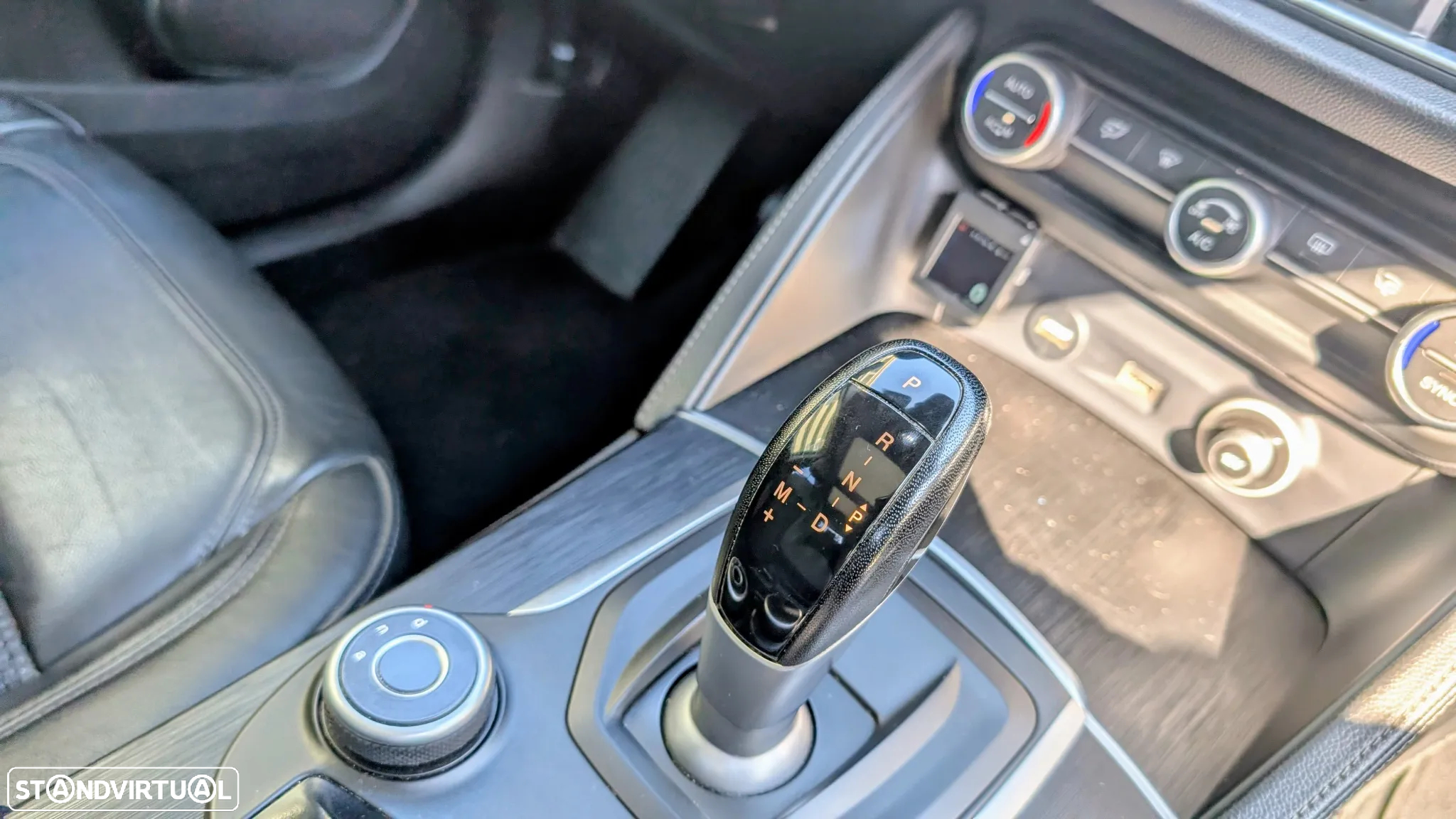 Alfa Romeo Stelvio 2.2 D Veloce Q4 AT8 - 12