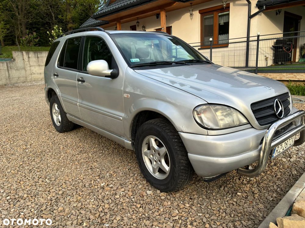 Mercedes-Benz ML - 2