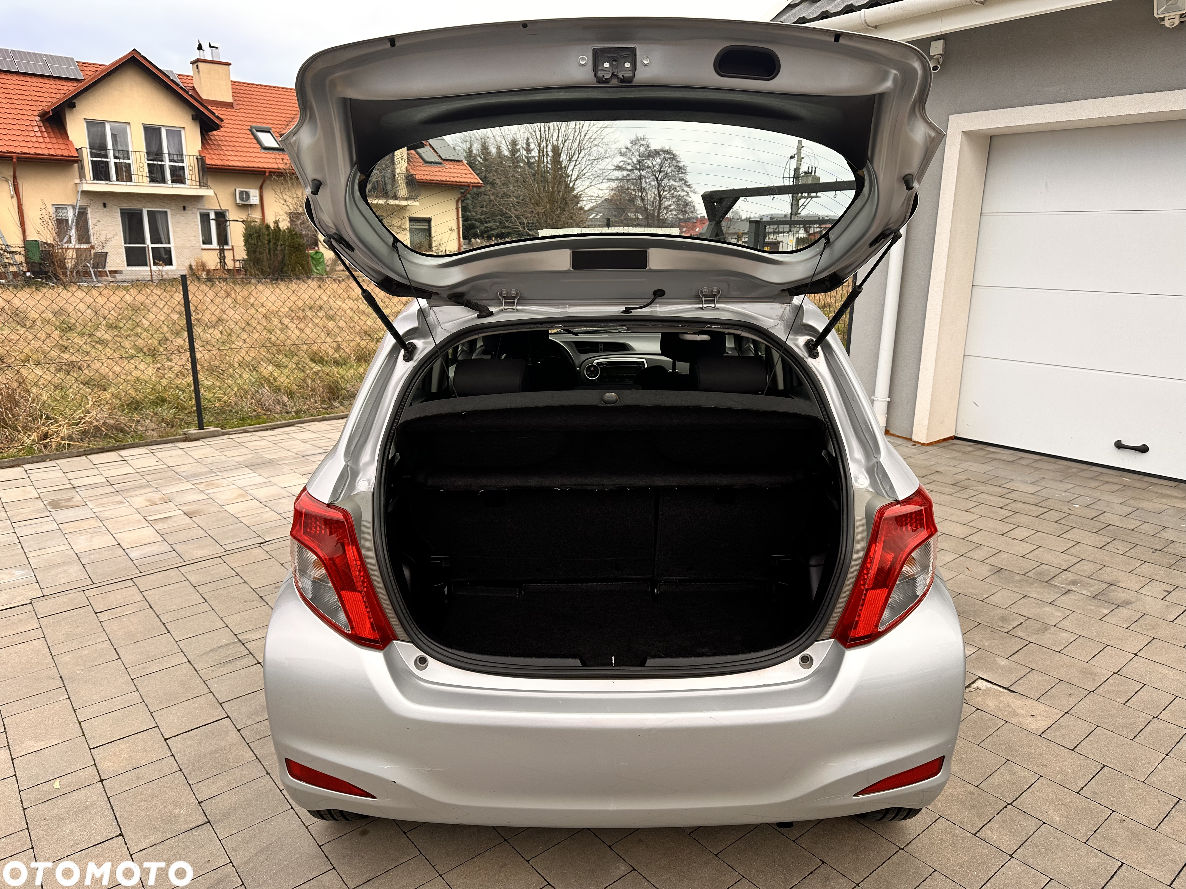 Toyota Yaris 1.0 Life - 4