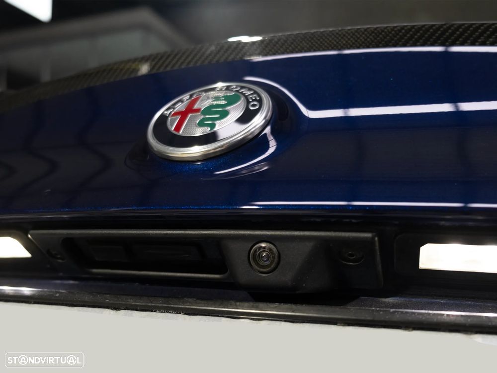 Alfa Romeo Giulia - 27