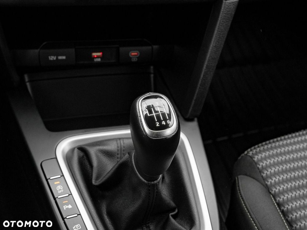 Kia Ceed 1.5 T-GDI M - 18