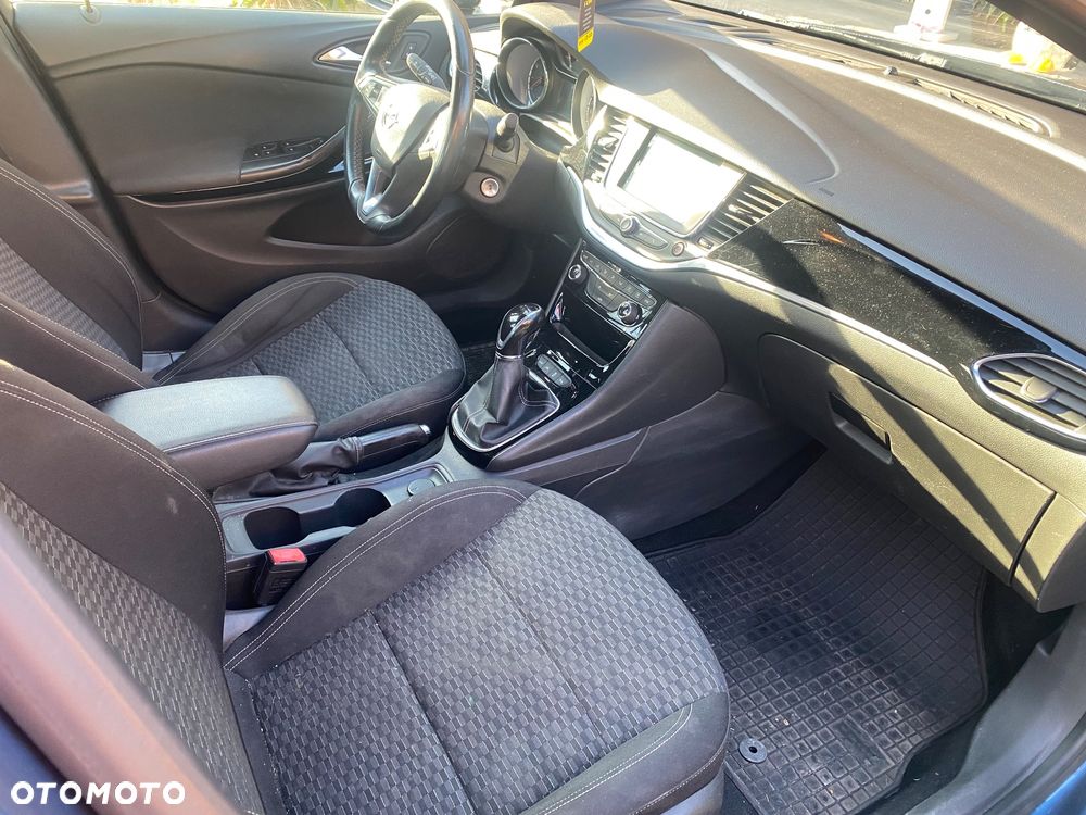 Opel Astra 1.4 T Dynamic - 9