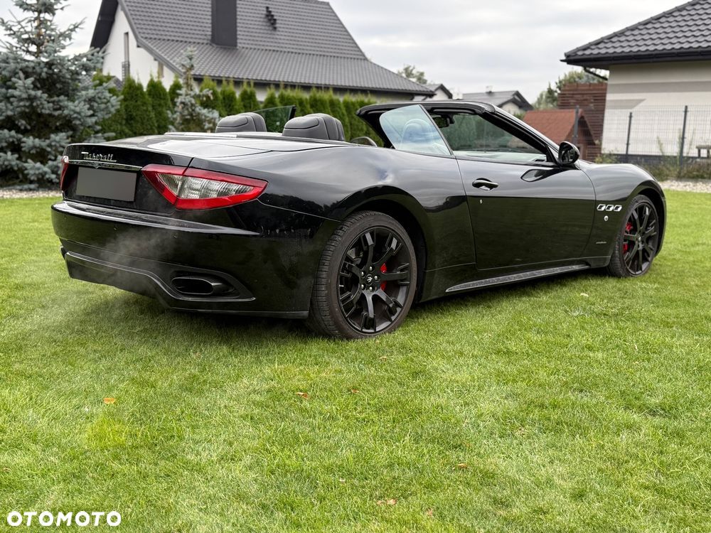 Maserati GranTurismo - 1