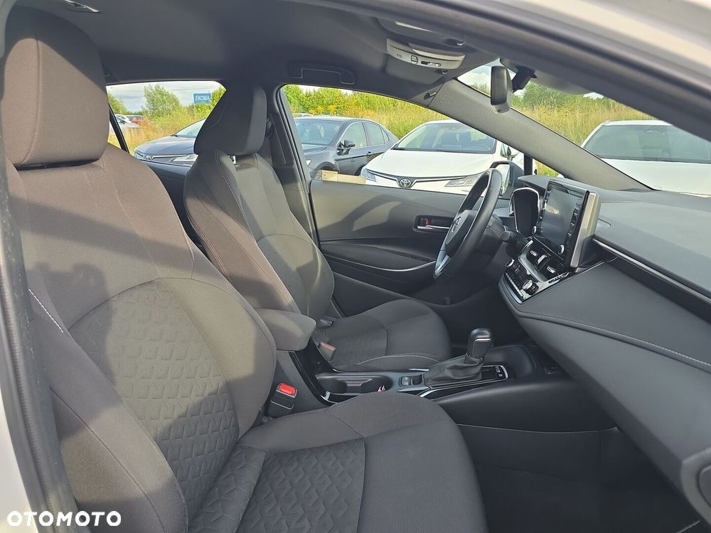Toyota Corolla 1.8 Hybrid Comfort - 18