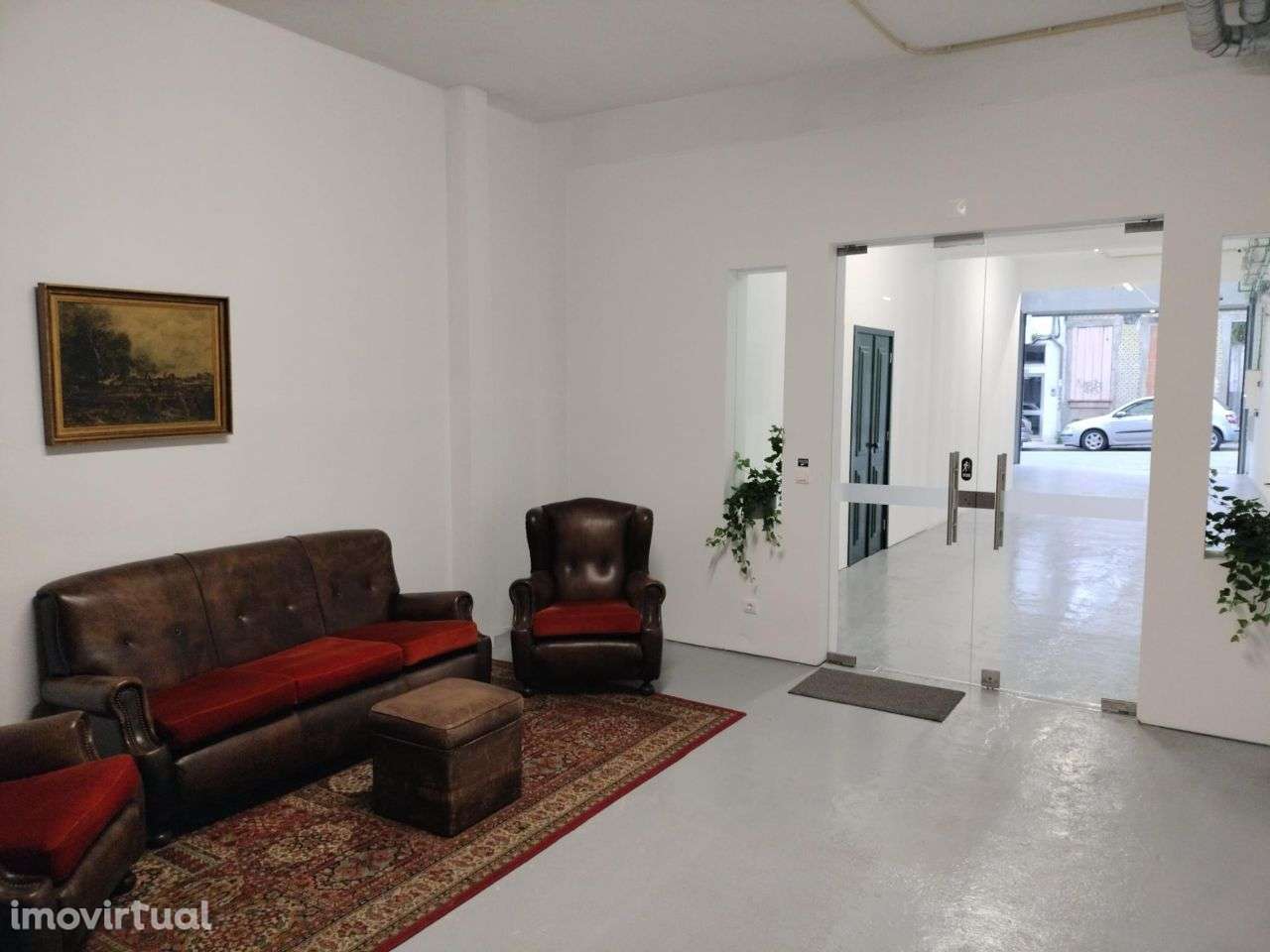 Escritórios com serviços partilhados - Gabinetes + Coworking - Grande imagem: 3/15