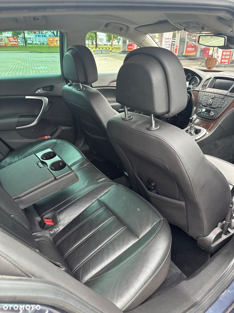Opel Insignia 2.0 CDTI Cosmo ecoFLEX - 11