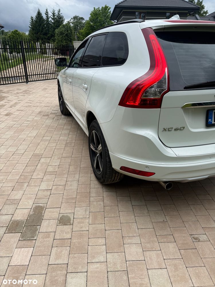 Volvo XC 60 D4 Drive-E Momentum - 6
