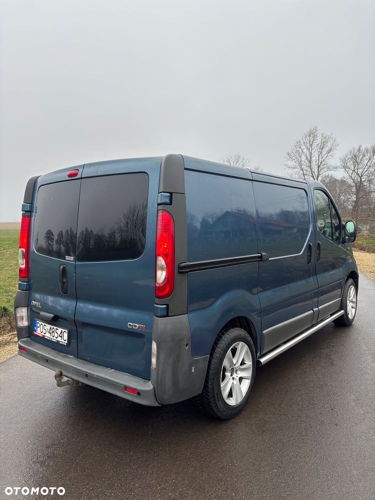 Opel Vivaro - 7