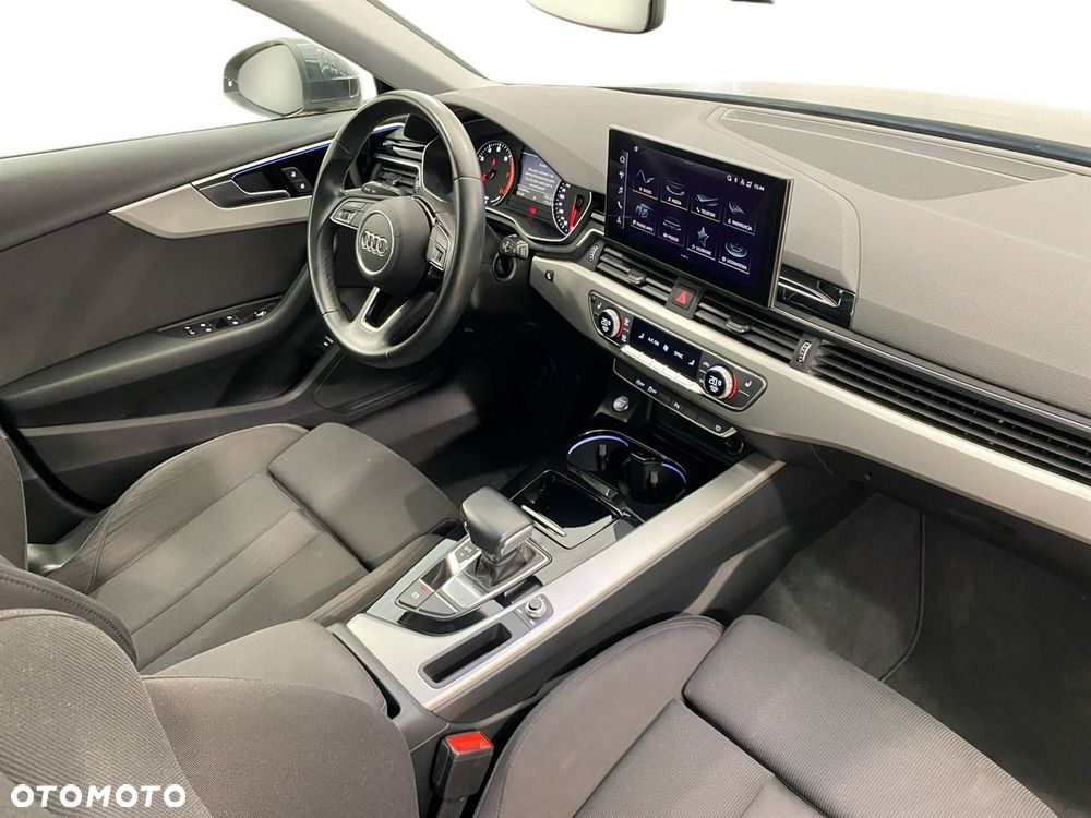 Audi A4 Avant - 15