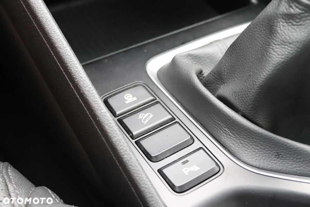 Hyundai Tucson 1.6 GDI BlueDrive Design 2WD - 35