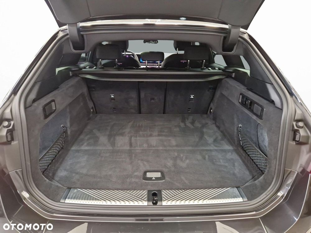 BMW Seria 5 520d mHEV M Sport - 19