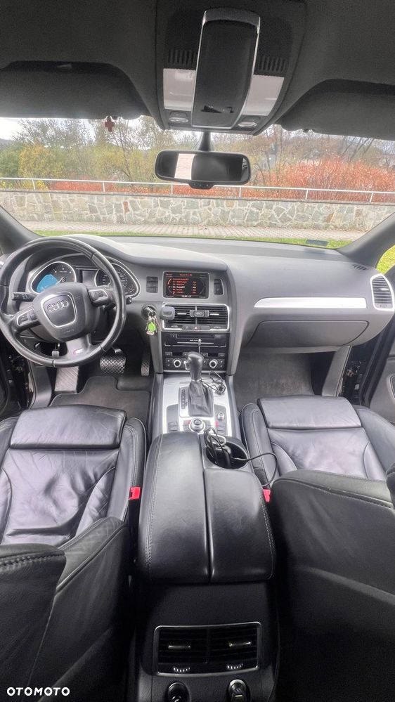 Audi Q7 3.0 TDI DPF clean diesel Quattro Tiptronic - 14