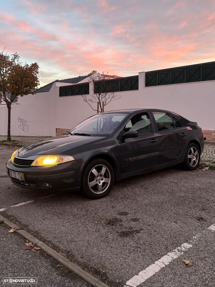 Renault Laguna 1.6 Expression - 6