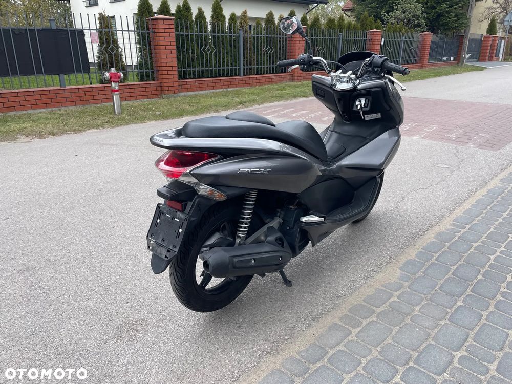 Honda PCX - 5