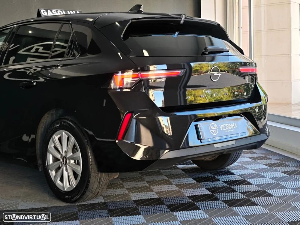 Opel Astra 1.2 T Design & Tech S/S - 26