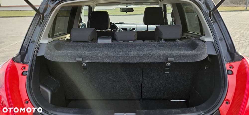 Suzuki Swift 1.3 DDiS Club - 13