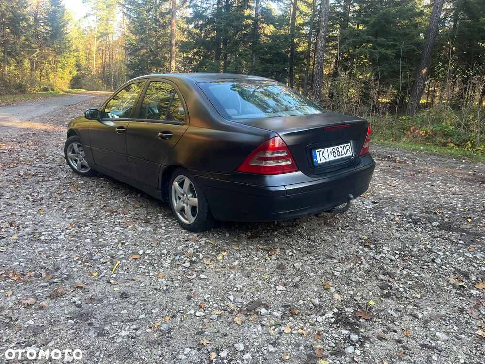 Mercedes-Benz Klasa C 220 CDI Elegance - 6