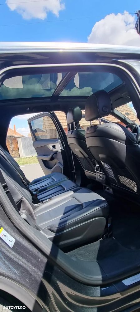 Audi Q7 - 9