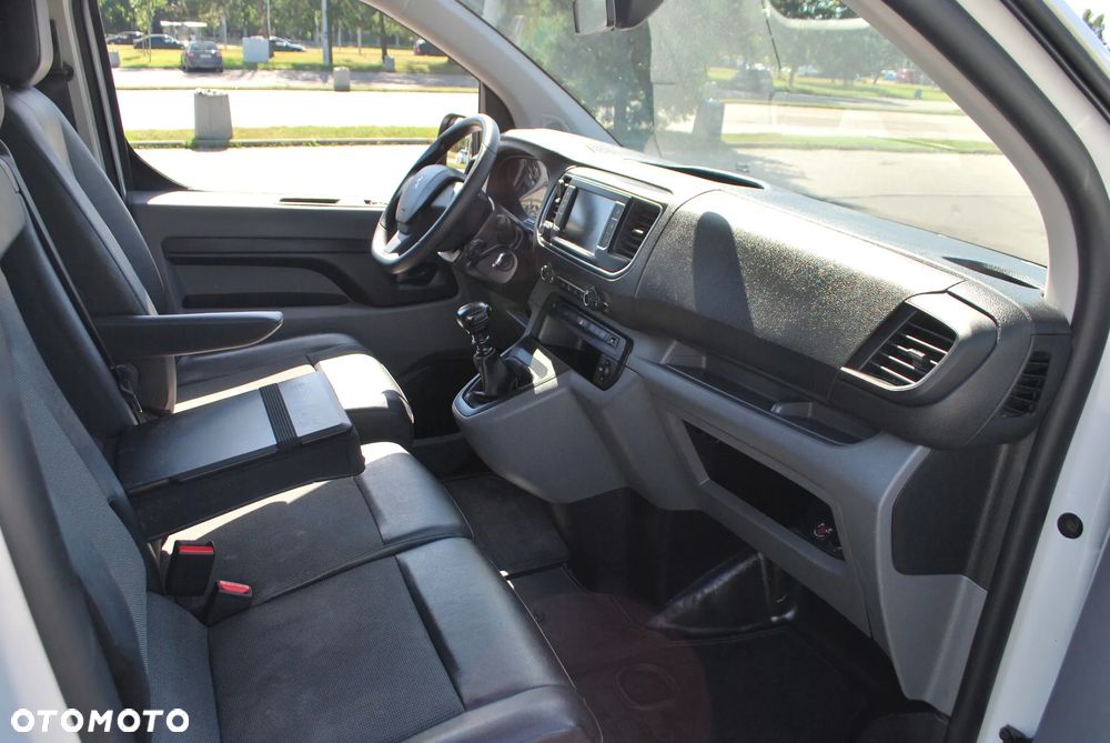 Peugeot EXPERT - 8