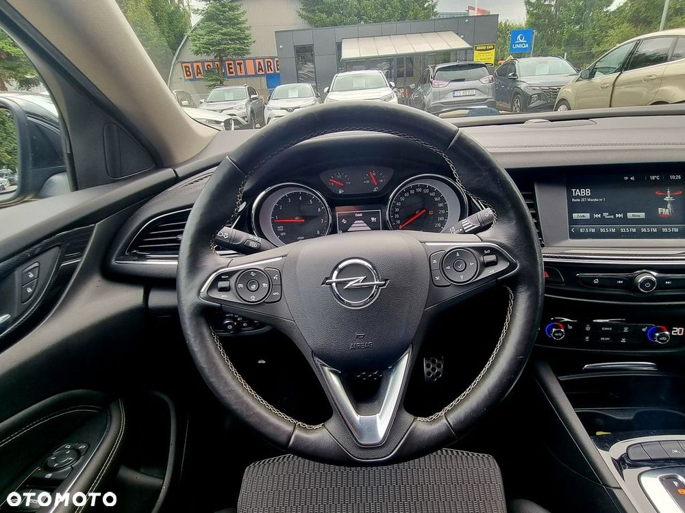 Opel Insignia - 14
