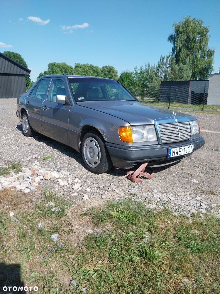 Mercedes-Benz Klasa E