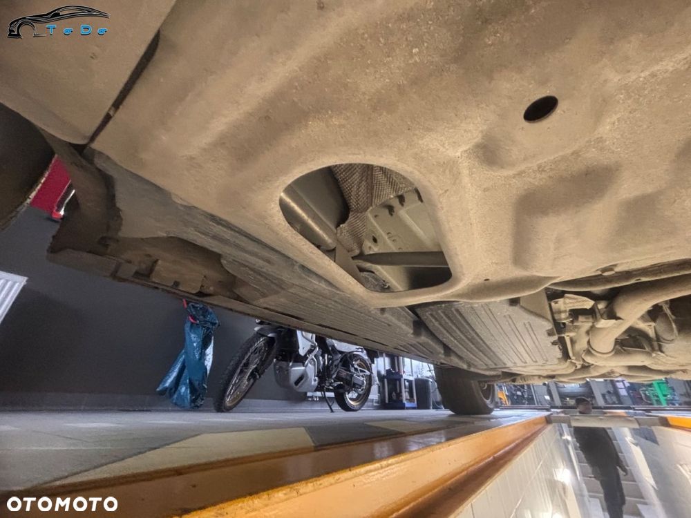 Land Rover Range Rover Sport - 37