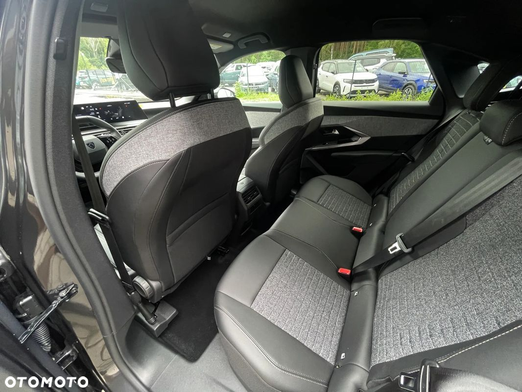 Peugeot 3008 - 23
