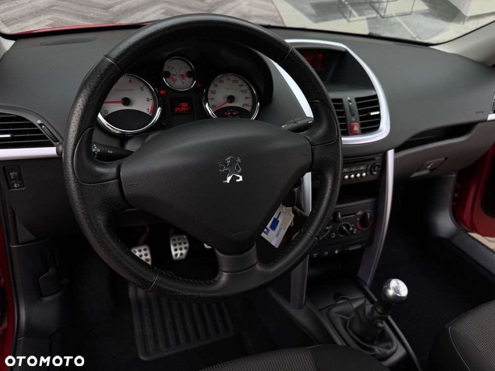 Peugeot 207 CC - 11